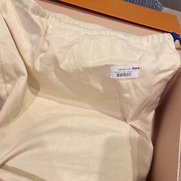 Louis Vuitton Damier Ebene Bond Street Bordeaux - Picture 10 of 13